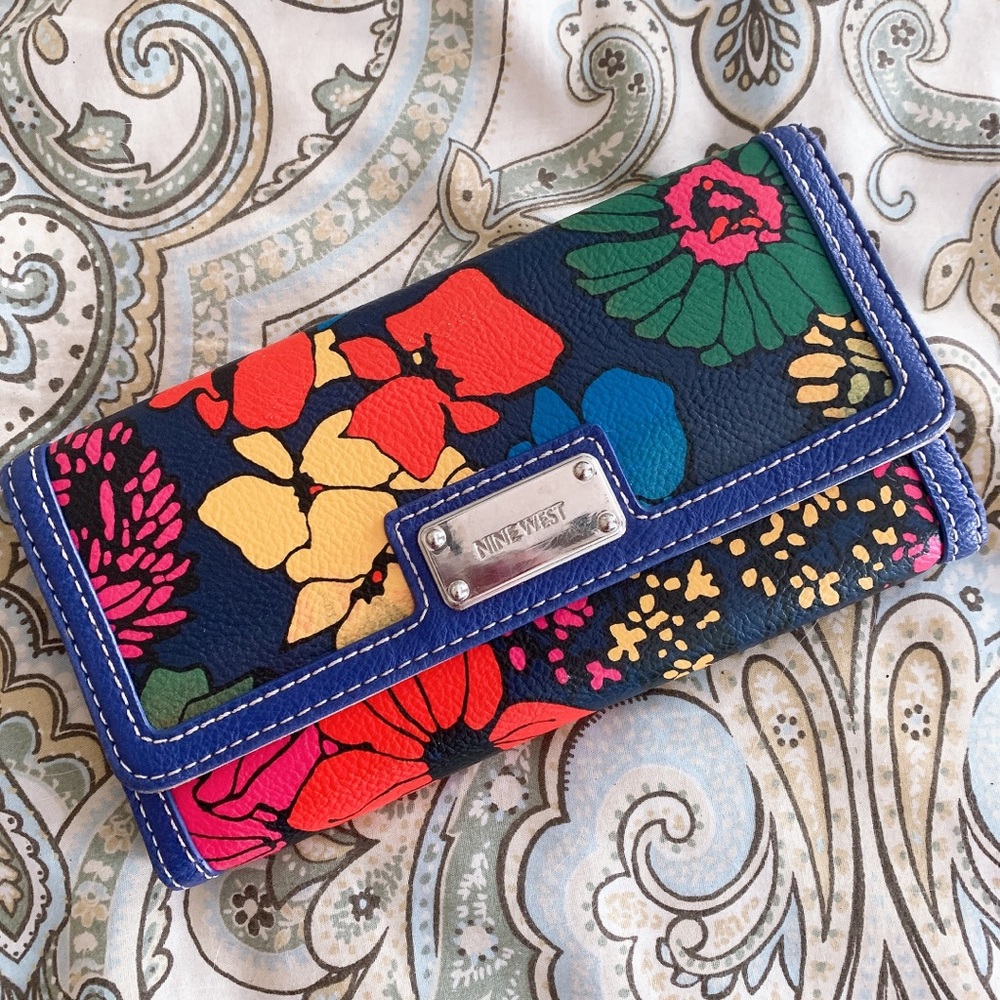 Floral Nine West Wallet